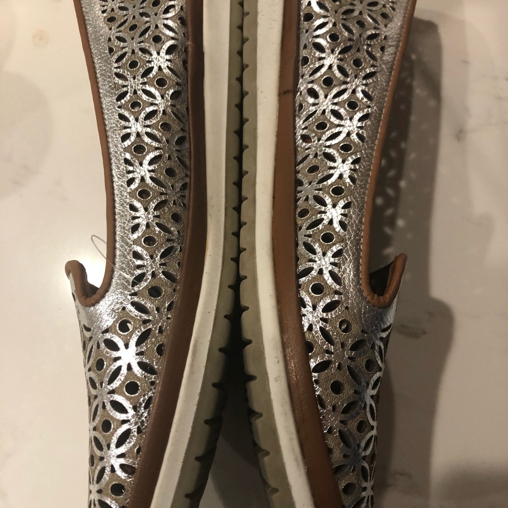 Spring Step Dressy Flats - Picture 5 of 5